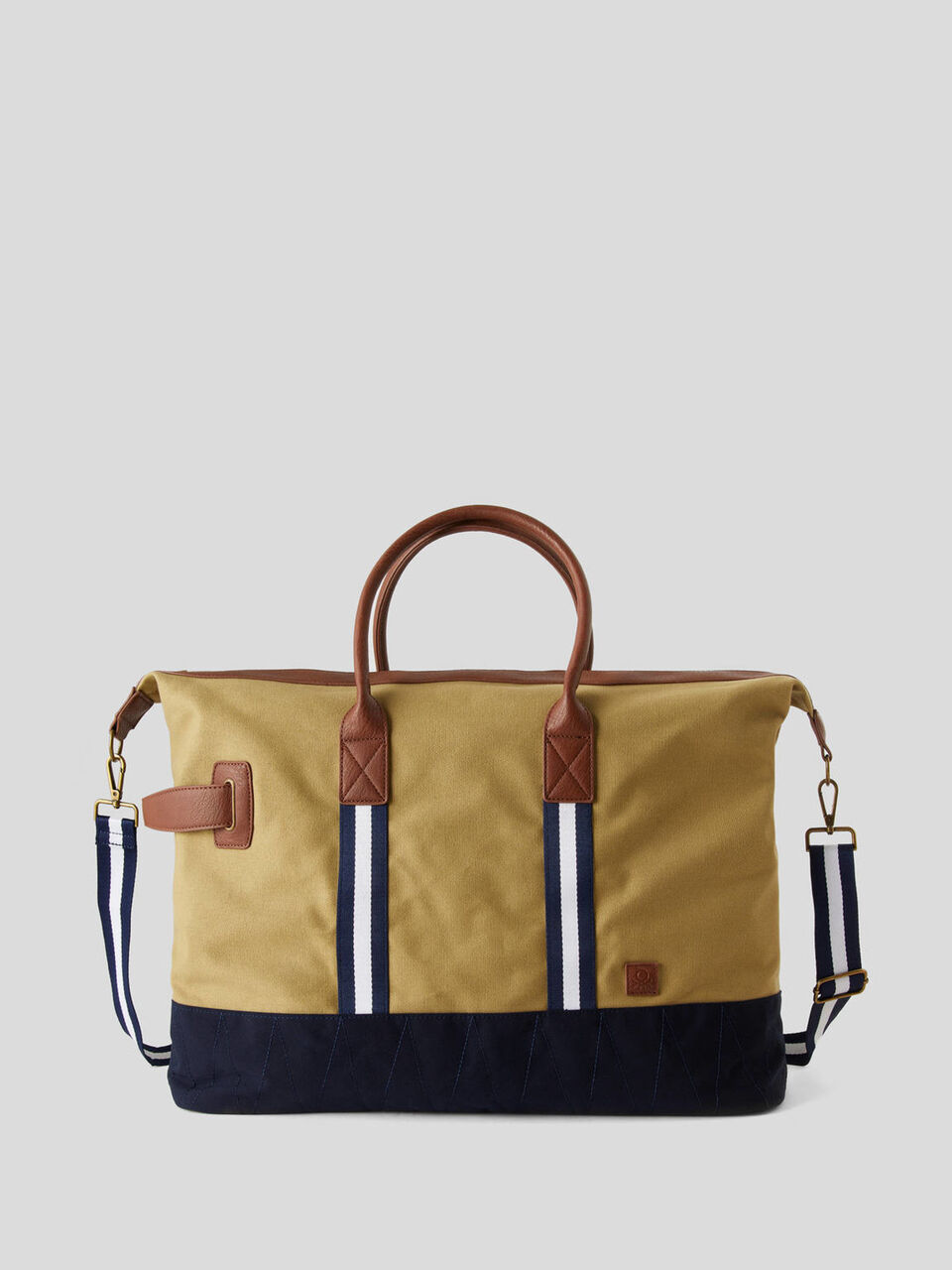 Reisetasche aus Stoff image number 1