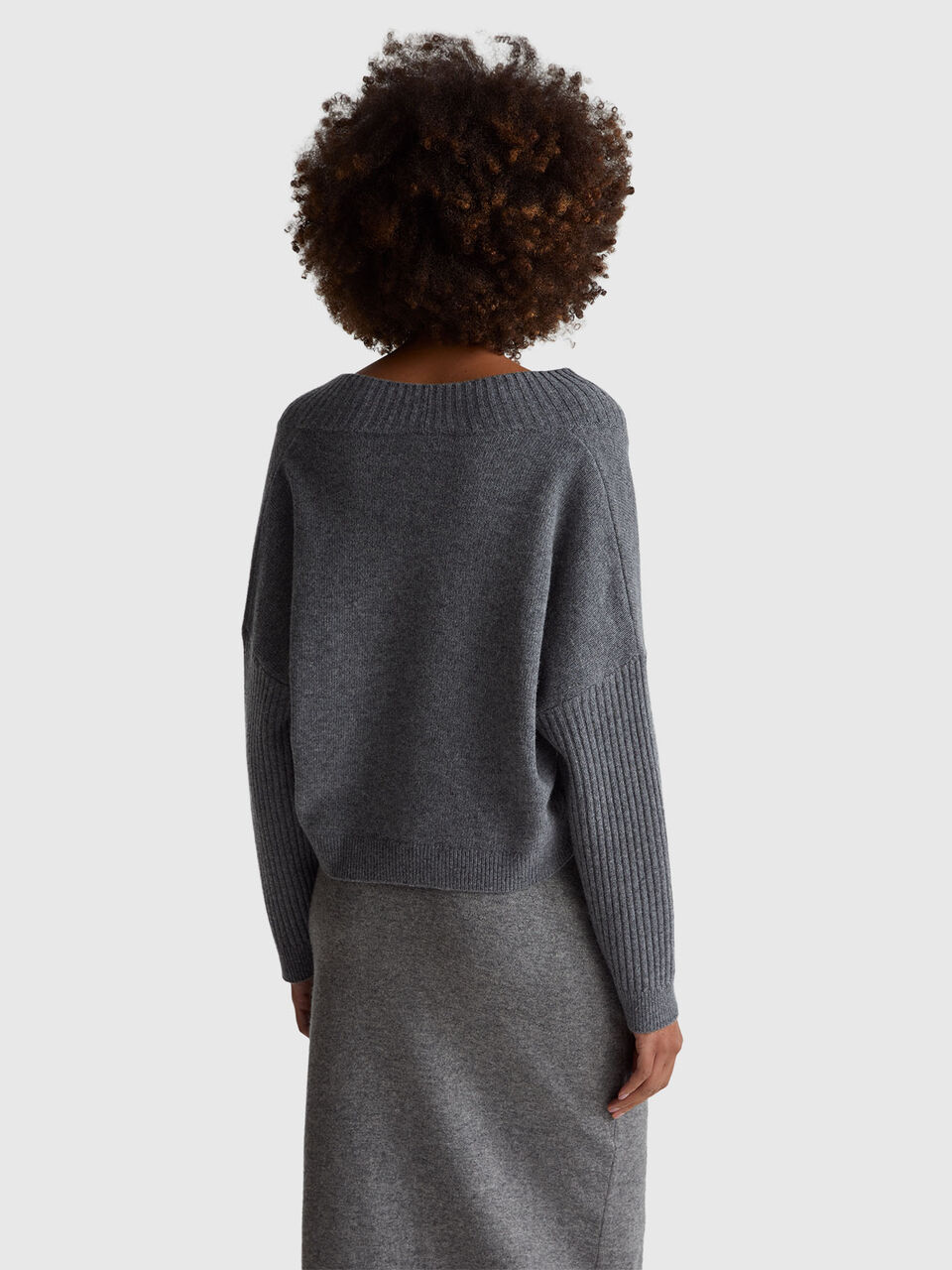 V NECK SWEATER L/S Damen image number null