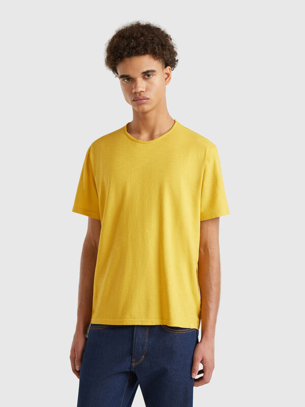 T-Shirt in Senfgelb aus geflammter Baumwolle Herren