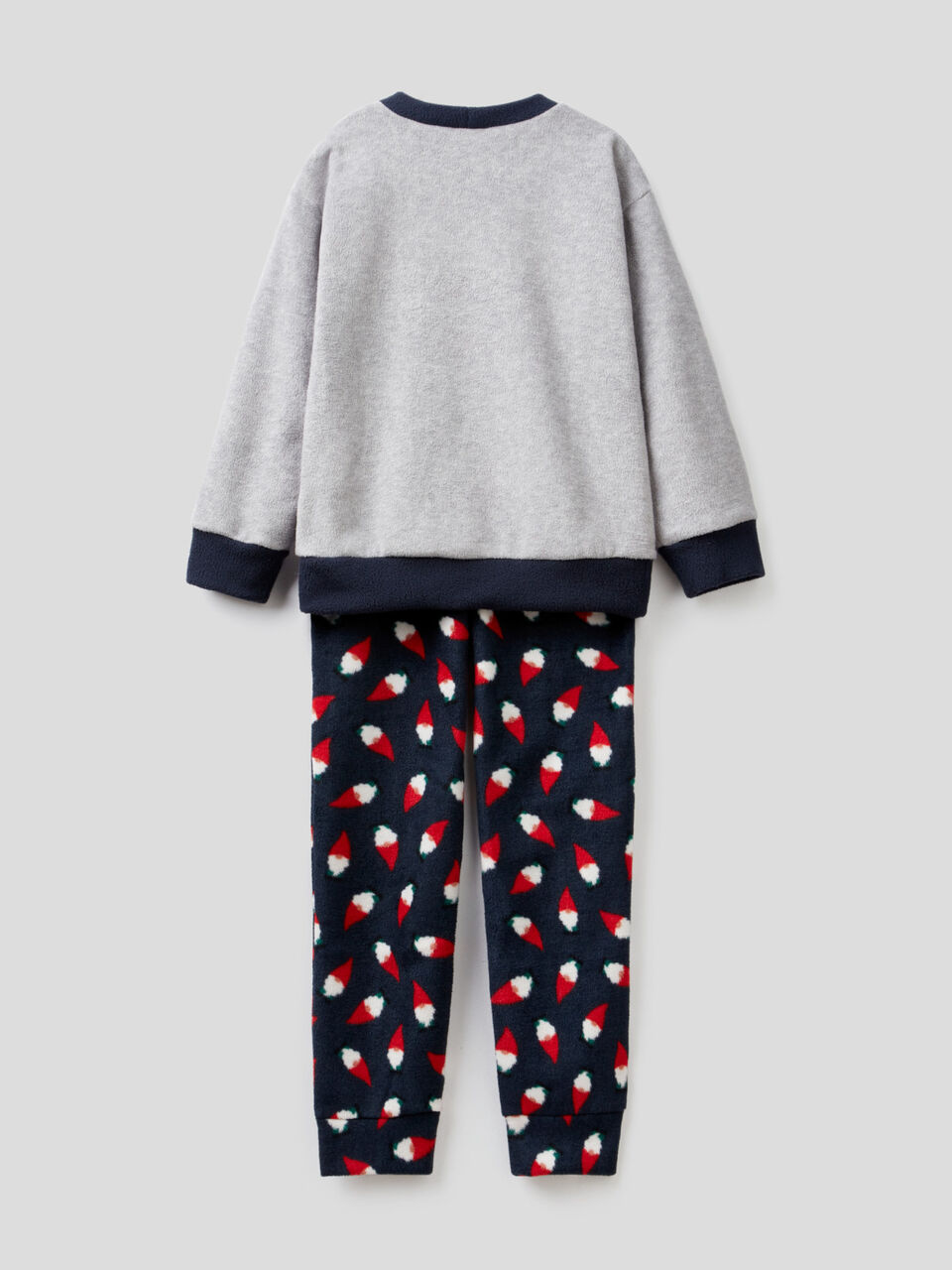 Pyjama aus Fleece mit gemusterter Hose image number 2
