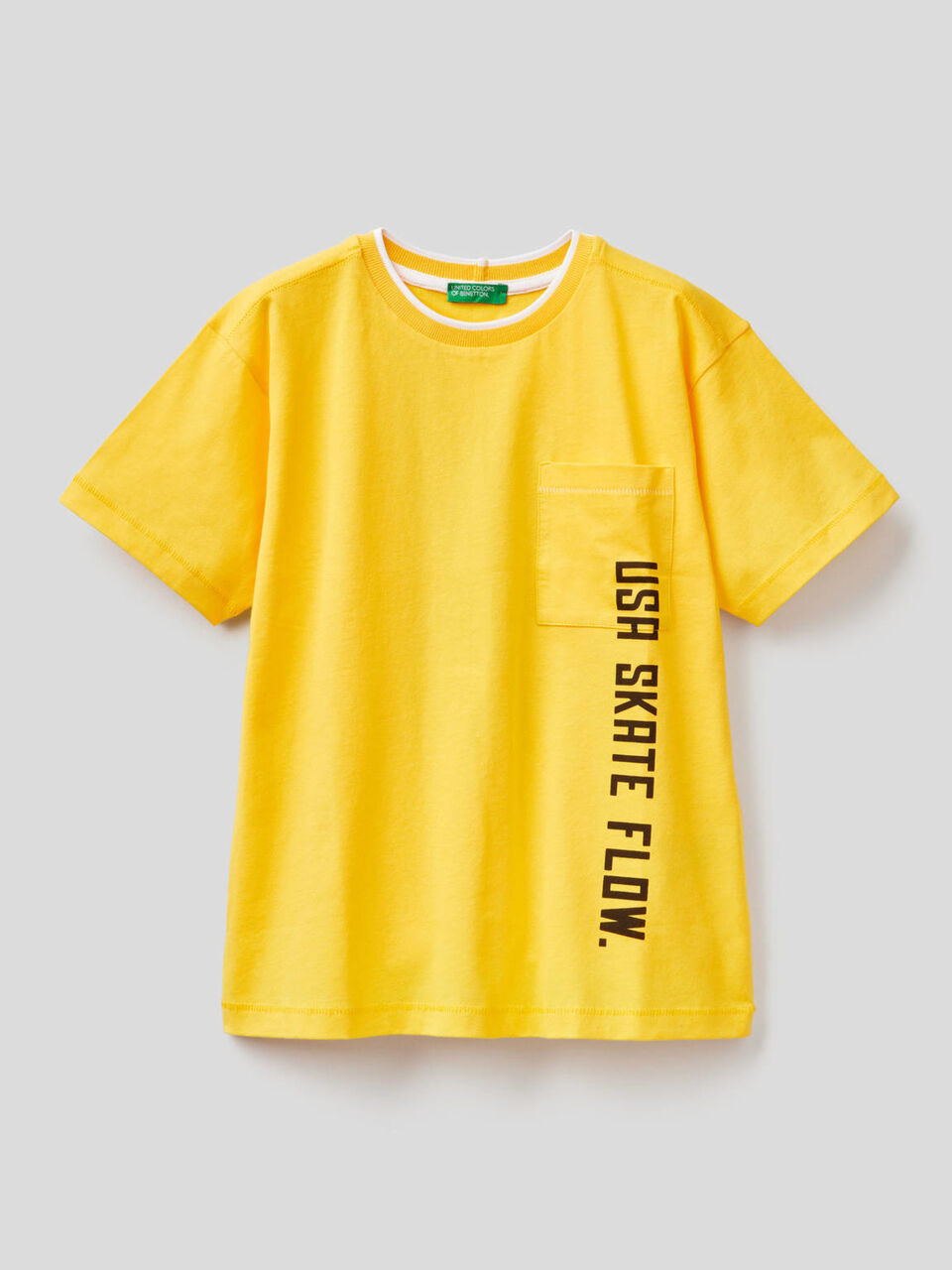 T-Shirt mit kleiner Tasche image number 1
