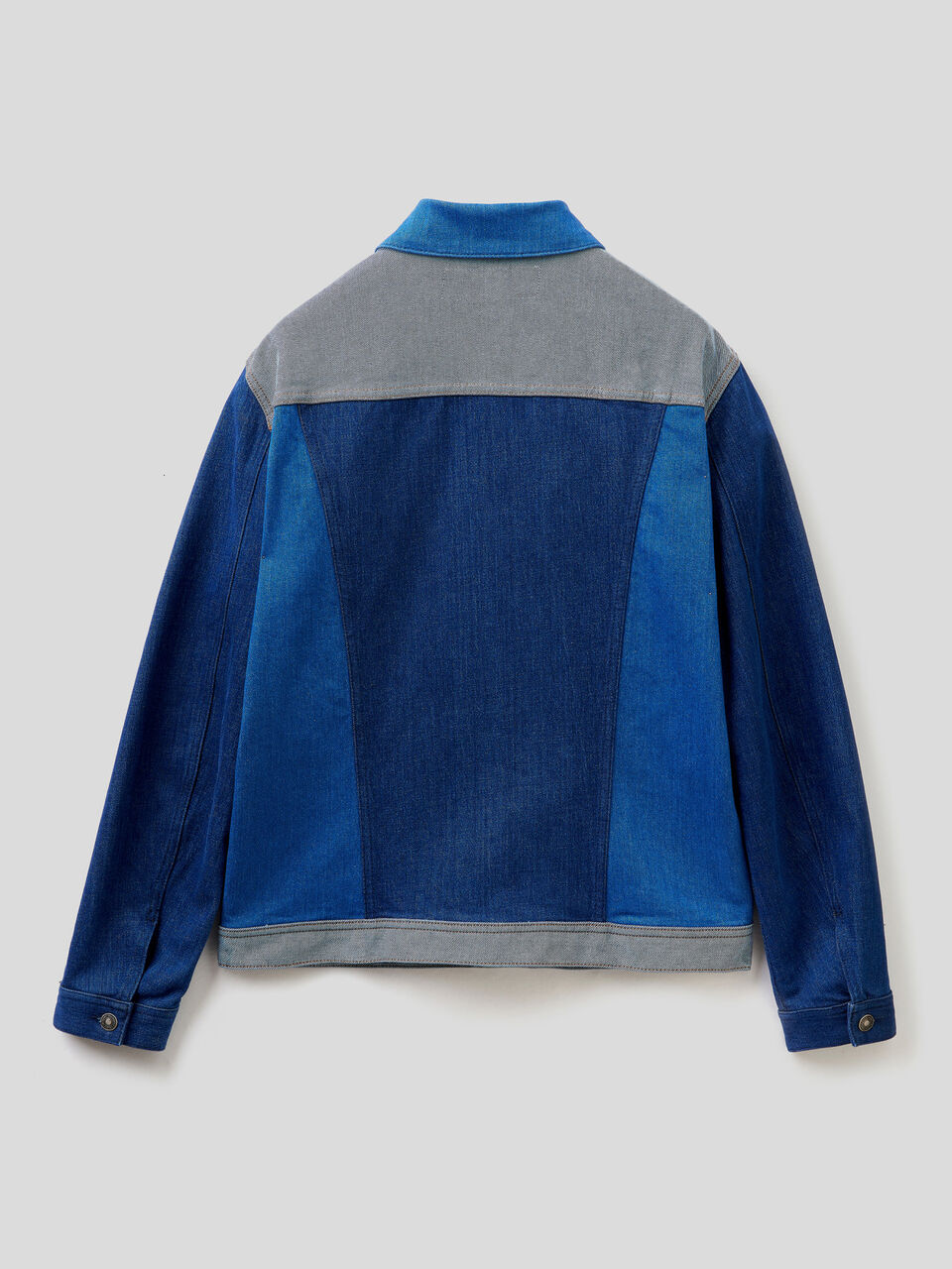 Jeansjacke mit Patchwork-Design image number 2