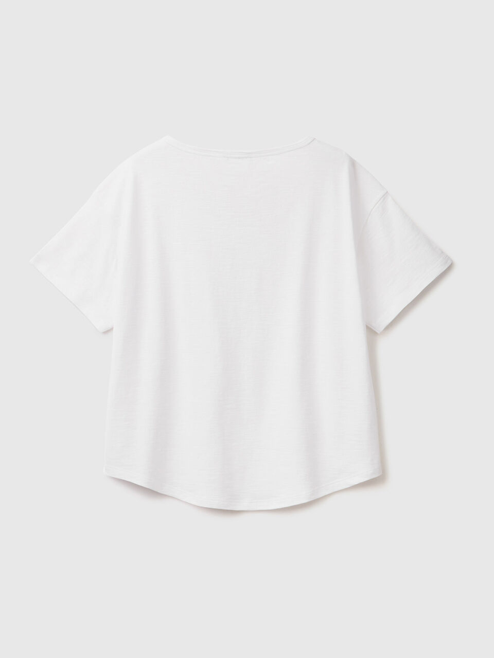 T-Shirt aus leichter Baumwolle mit kurzen Ärmeln image number 2