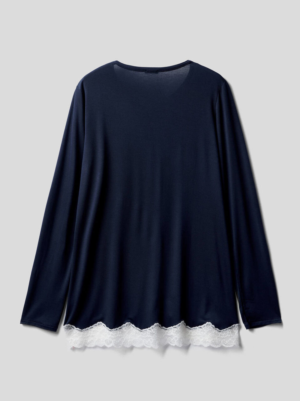 Offenes Shirt mit Detail in Spitze image number 2