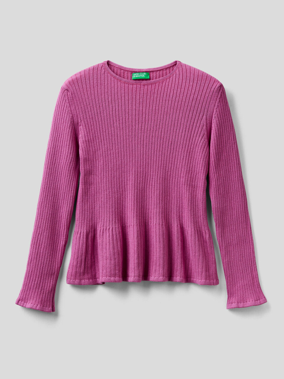 Gerippter Pullover mit ausgestelltem Saum unten image number 1