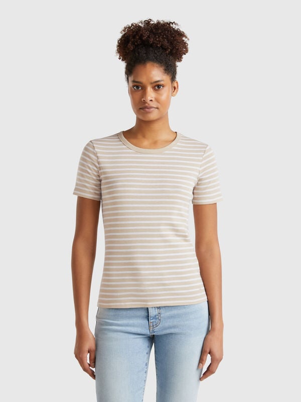 Gestreiftes T-Shirt mit Rundhalsausschnitt Damen