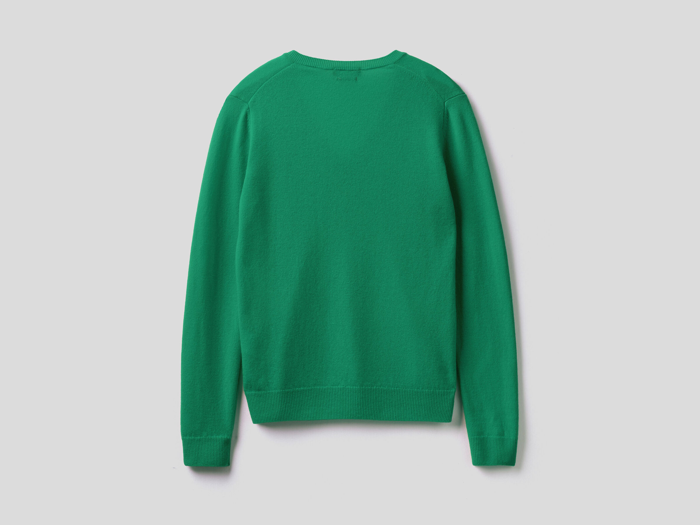 Pullover aus reiner Schurwolle mit V-Ausschnitt image number 6