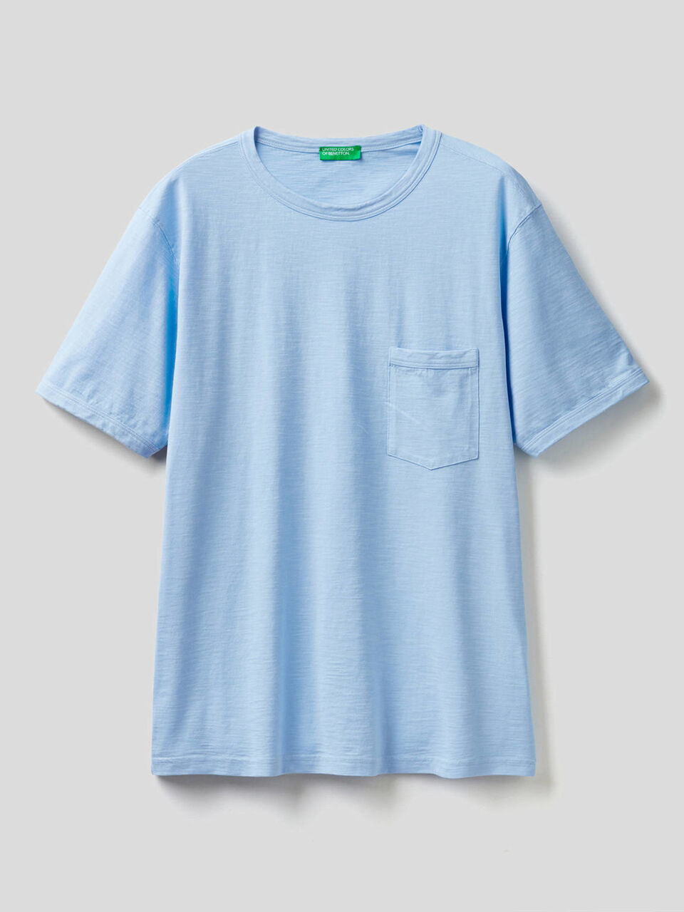 T-Shirt aus Baumwolle mit Tasche image number 1