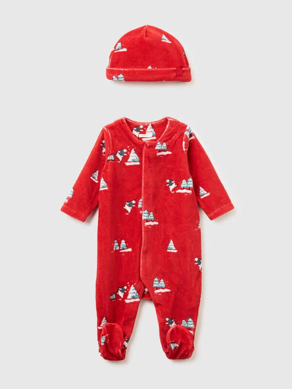 Set aus Chenille-Strampler und Mütze Set aus Chenille-Strampler und Mütze Newborn