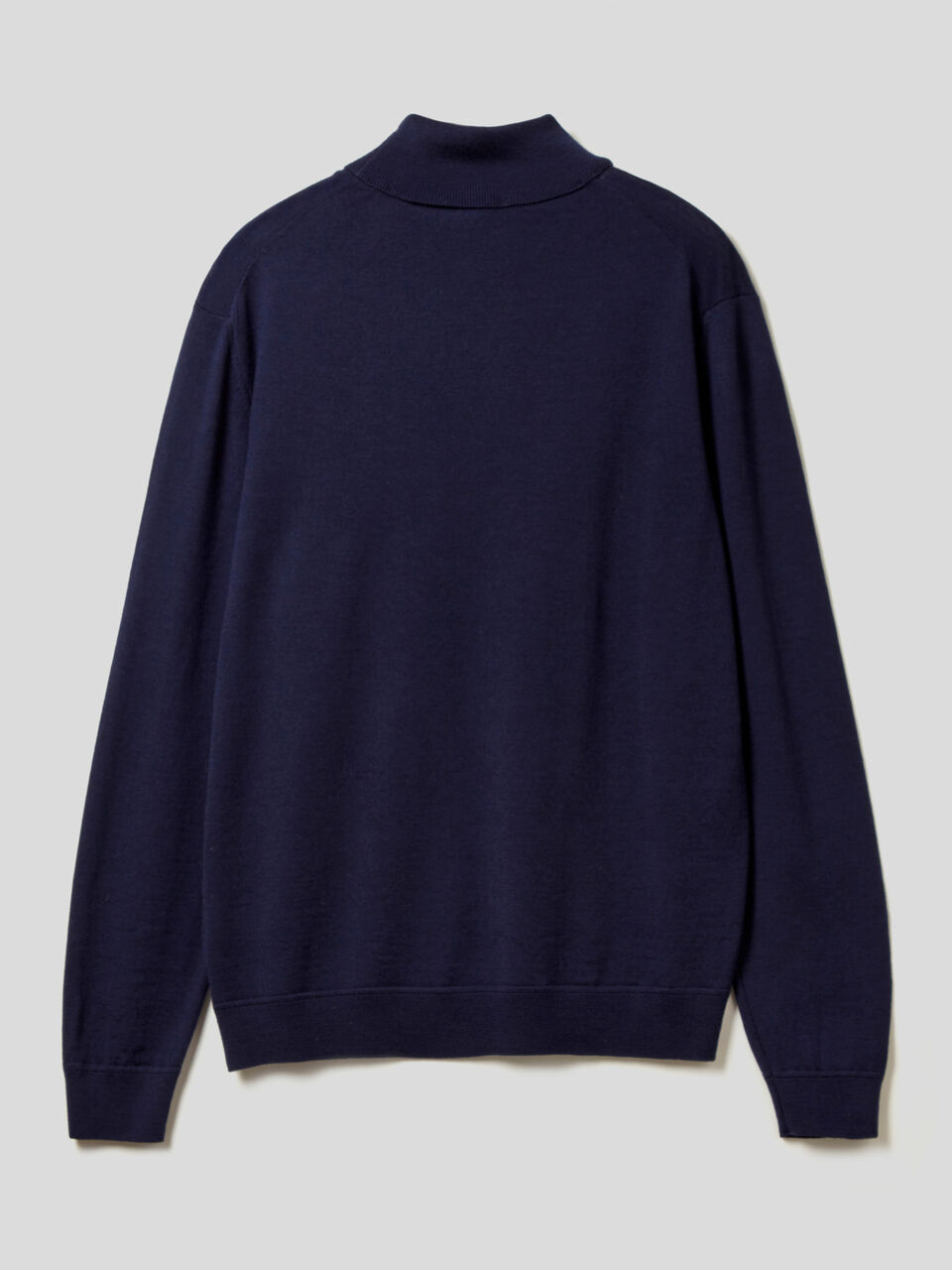 Rollkragenpullover aus reiner Schurwolle image number 2