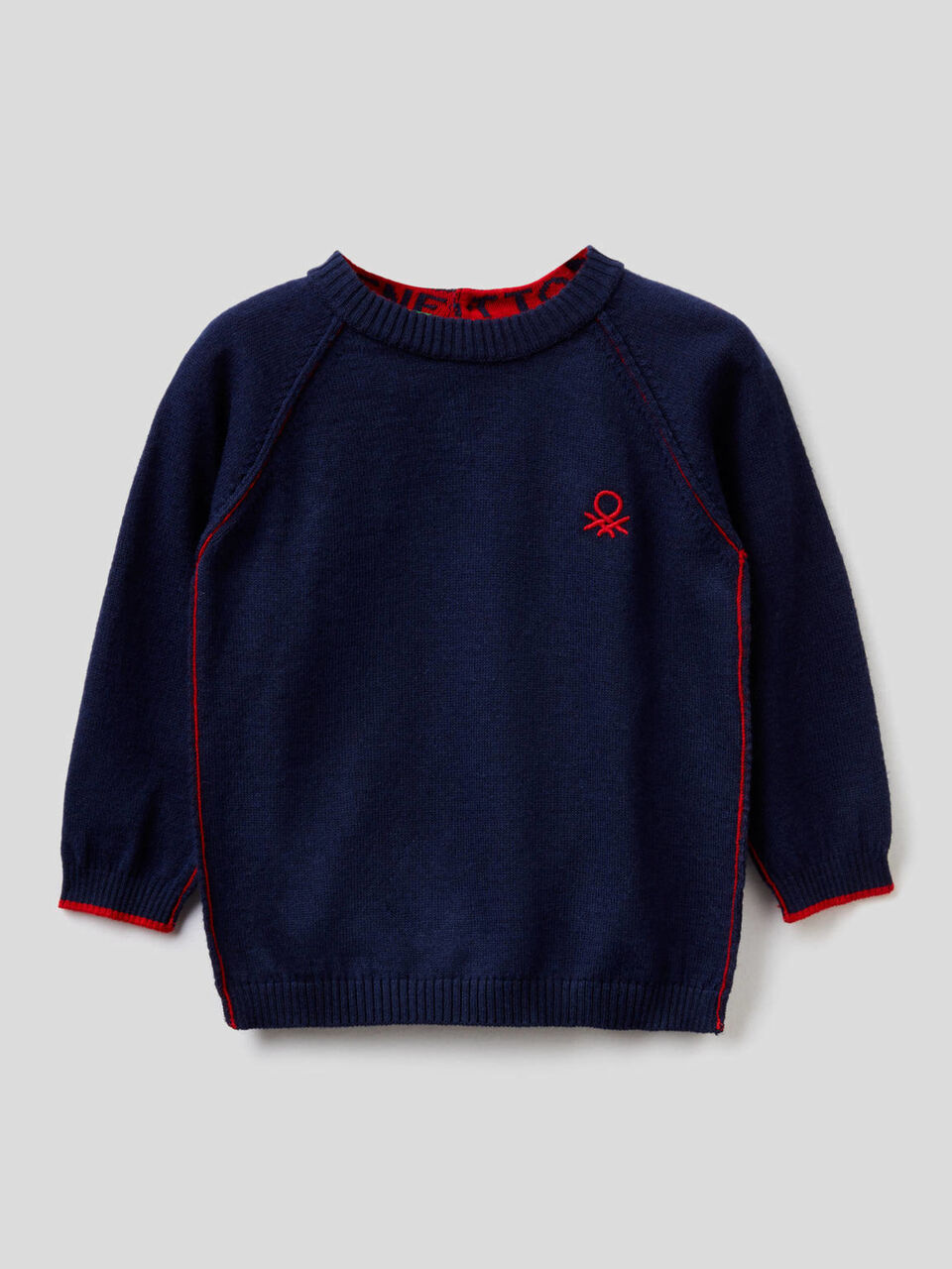 Sweatshirt mit Rundausschnitt und Raglanärmeln image number 1