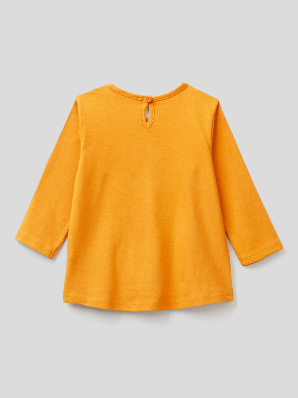 T-Shirt aus Bio-Baumwolle mit Applikationen image number 2