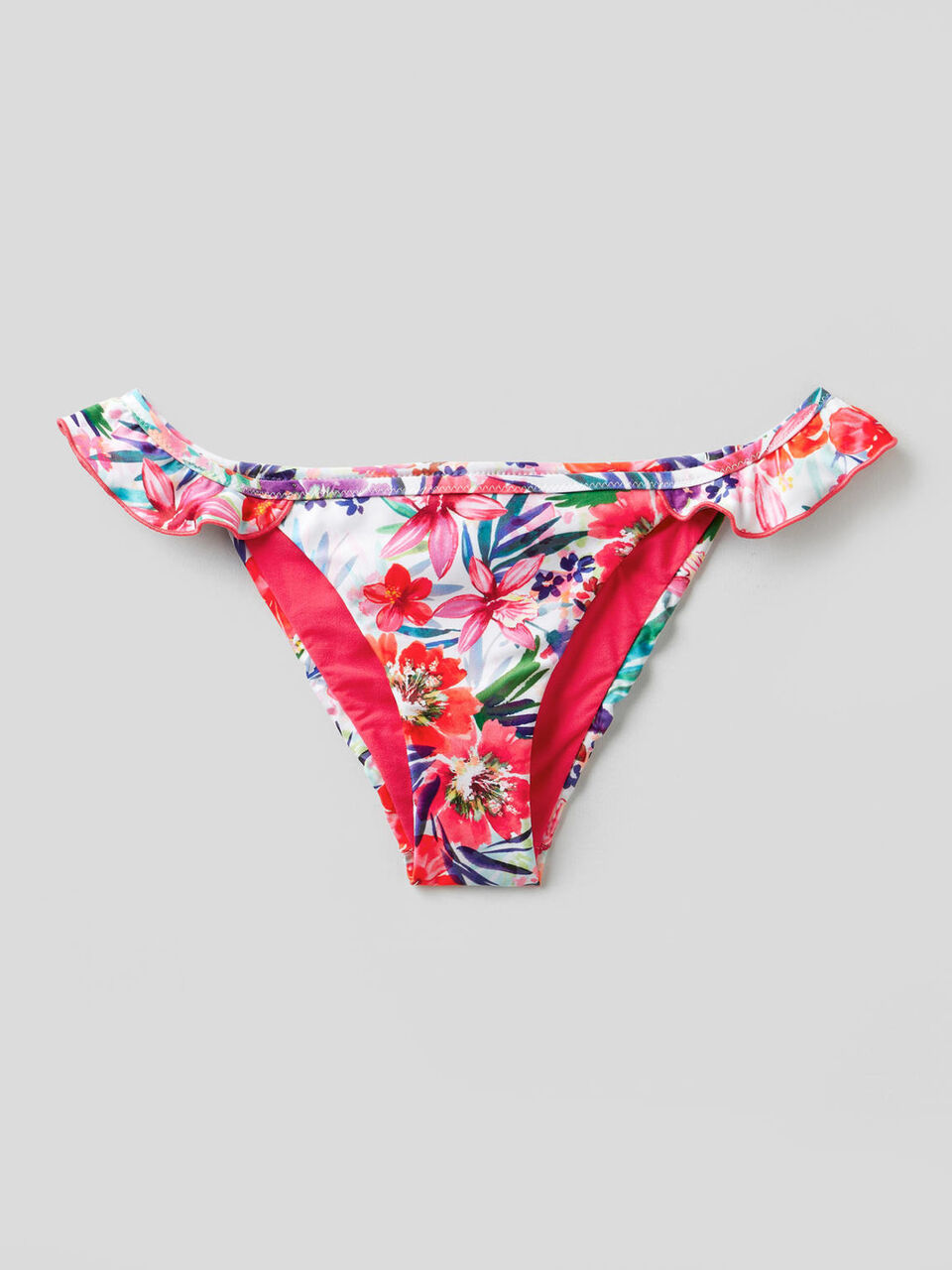 Badeslip mit Blumenprint image number 1