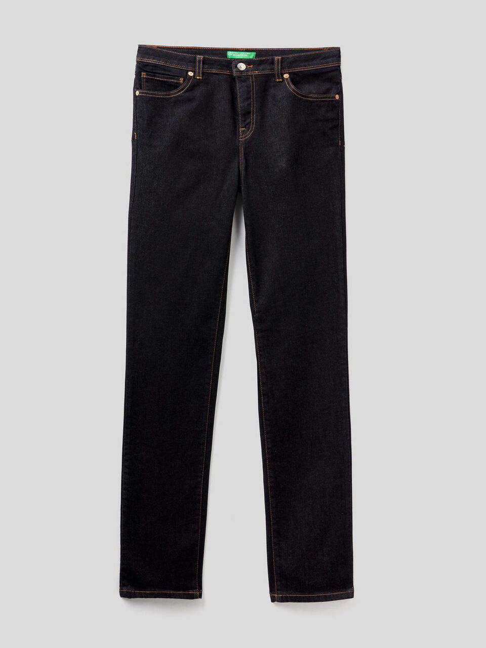 Jeans aus stretchigem Denim mit geradem Bein image number 1