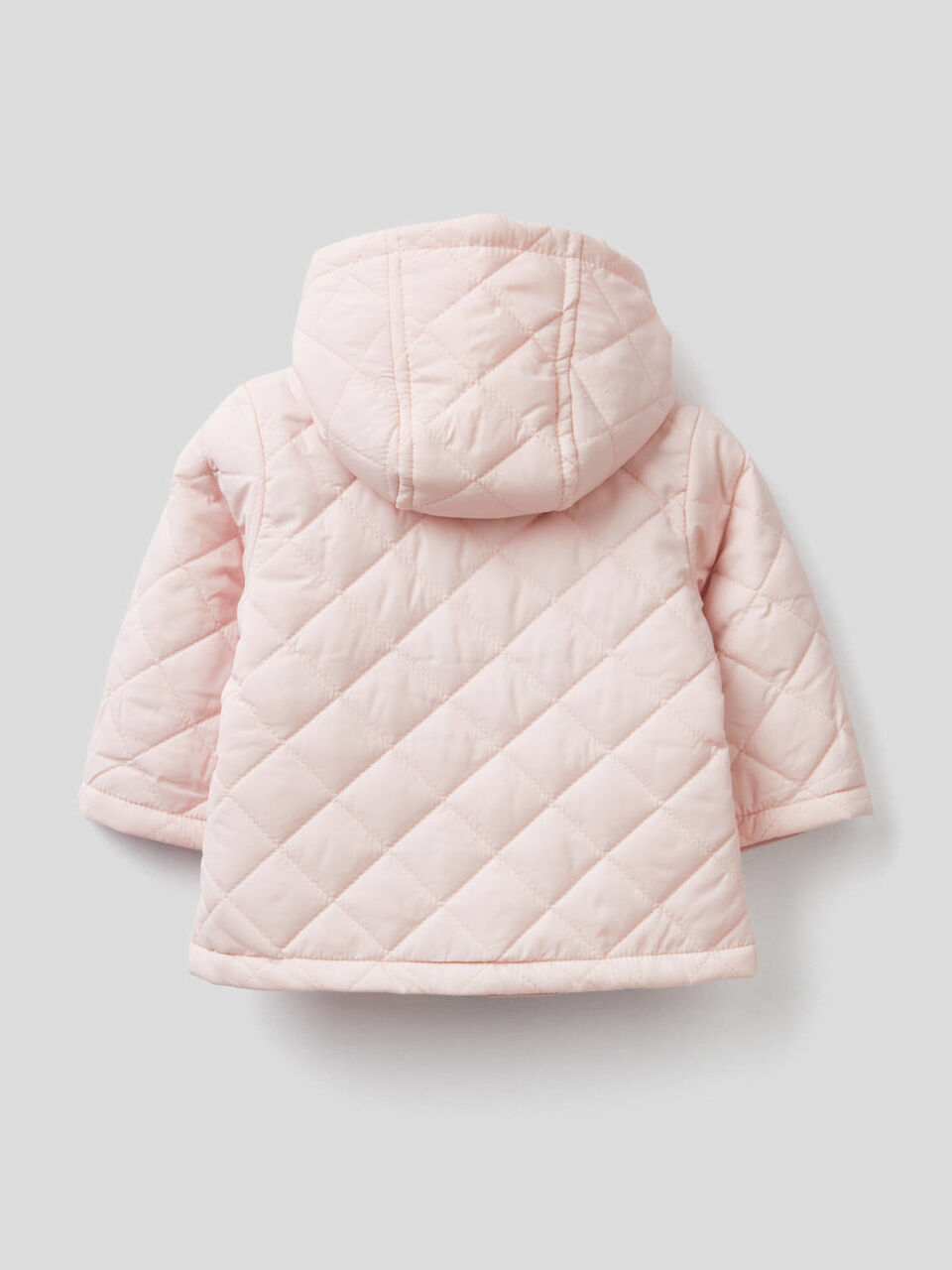 Wattierte Jacke mit Steppnähten und Kapuze image number 2