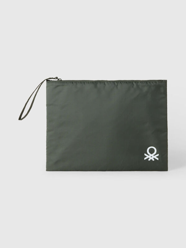 Große Beuteltasche mit Logo