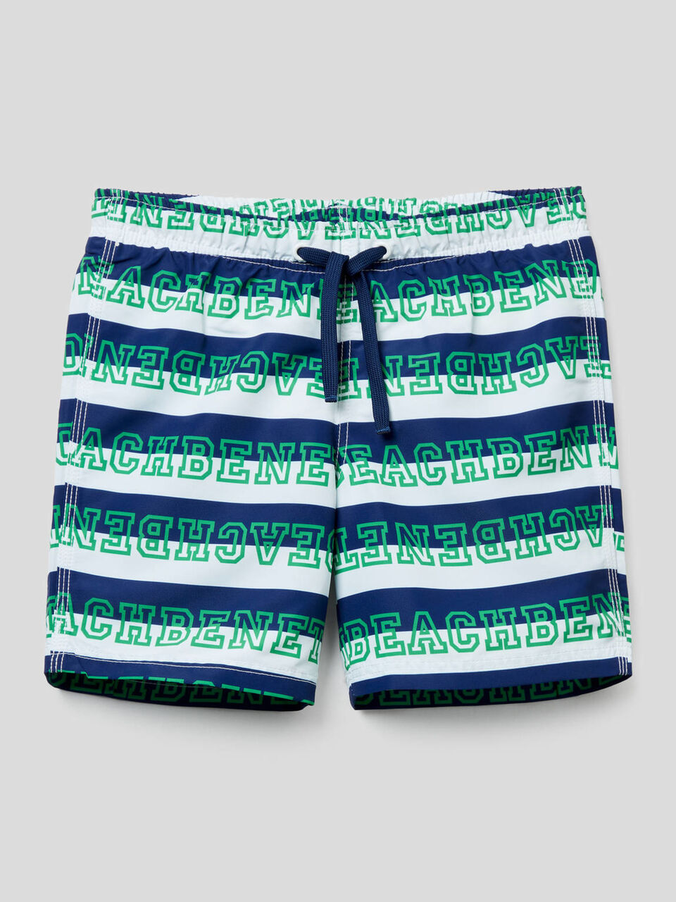Badeshorts mit Streifenmuster image number 1