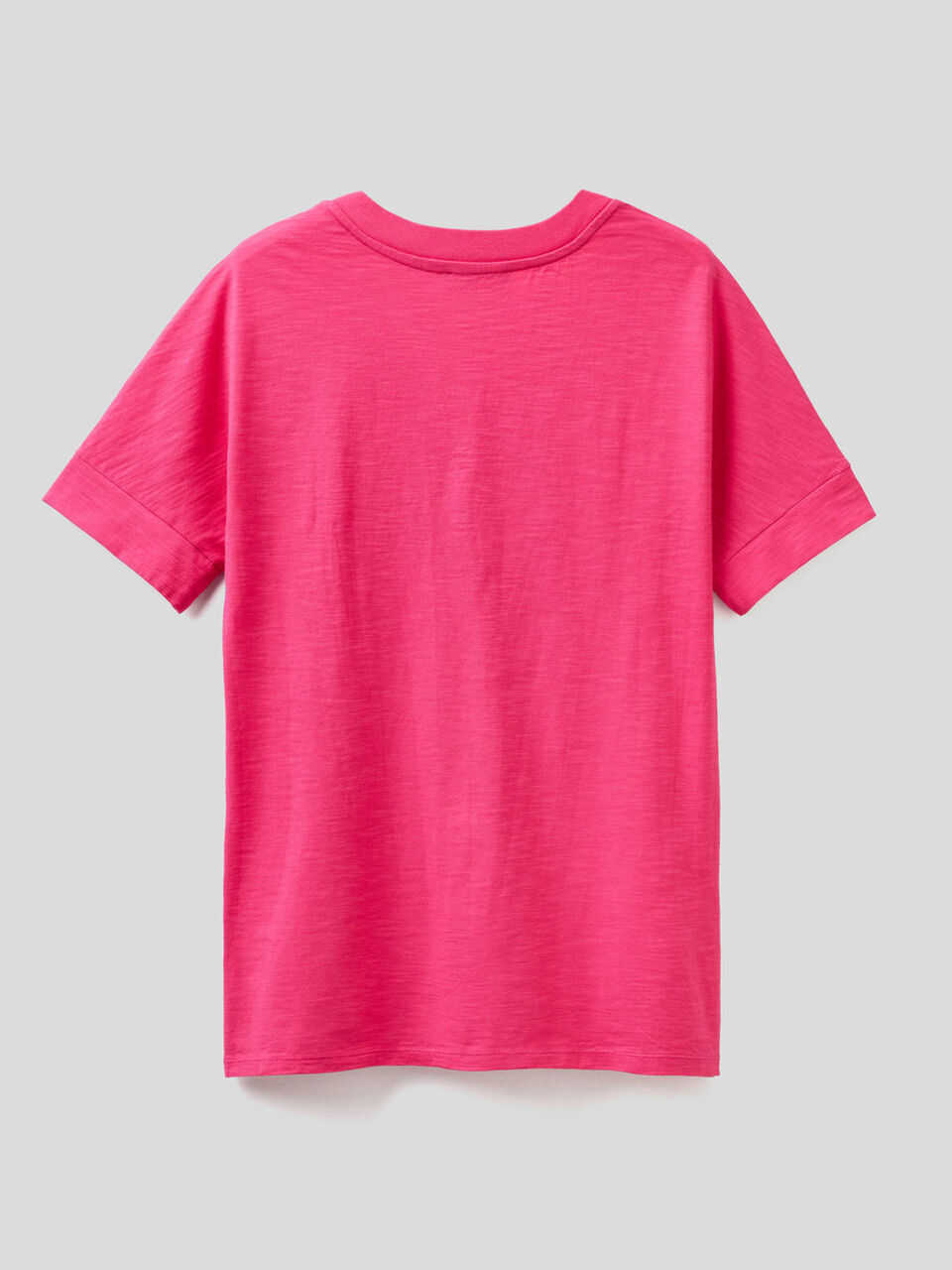 T-Shirt aus 100% Baumwolle mit V-Ausschnitt image number 2