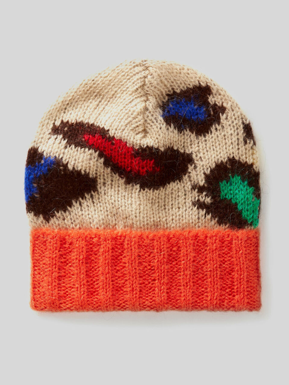 Strickmütze mit Fleckenmotiv image number 1