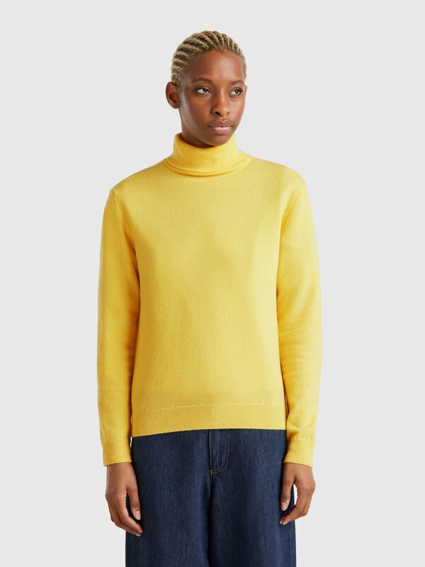 Rollkragenpullover in Gelb aus reiner Merinowolle Damen