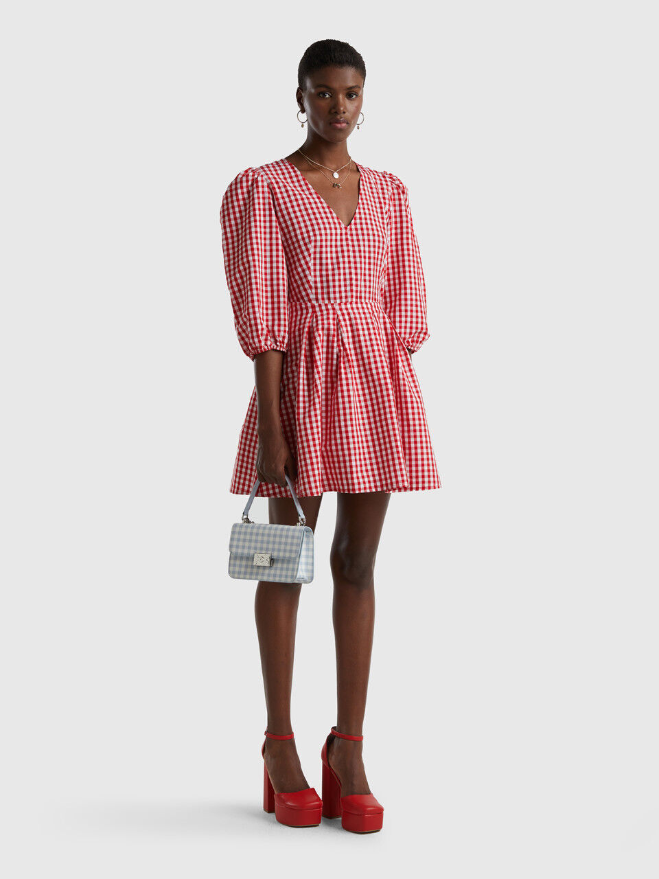 Kurzes Vichy-Kleid