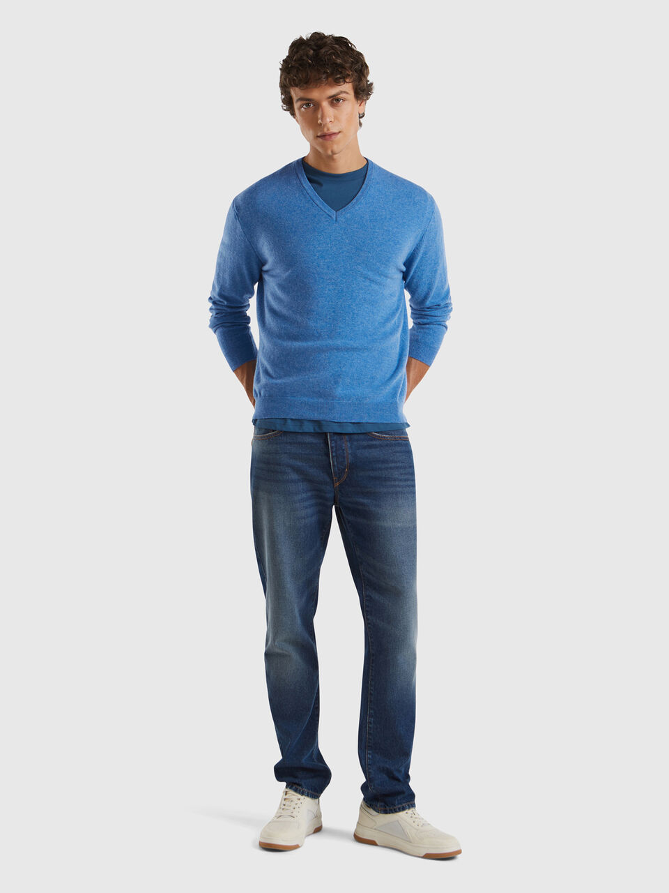 V NECK SWEATER L/S Herren image number null