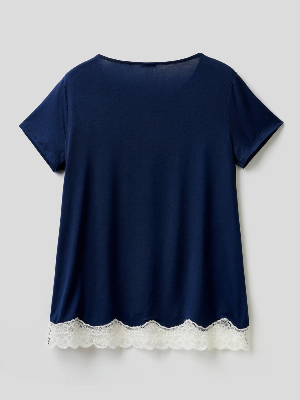 Kurzarm-T-Shirt mit Spitze image number 2