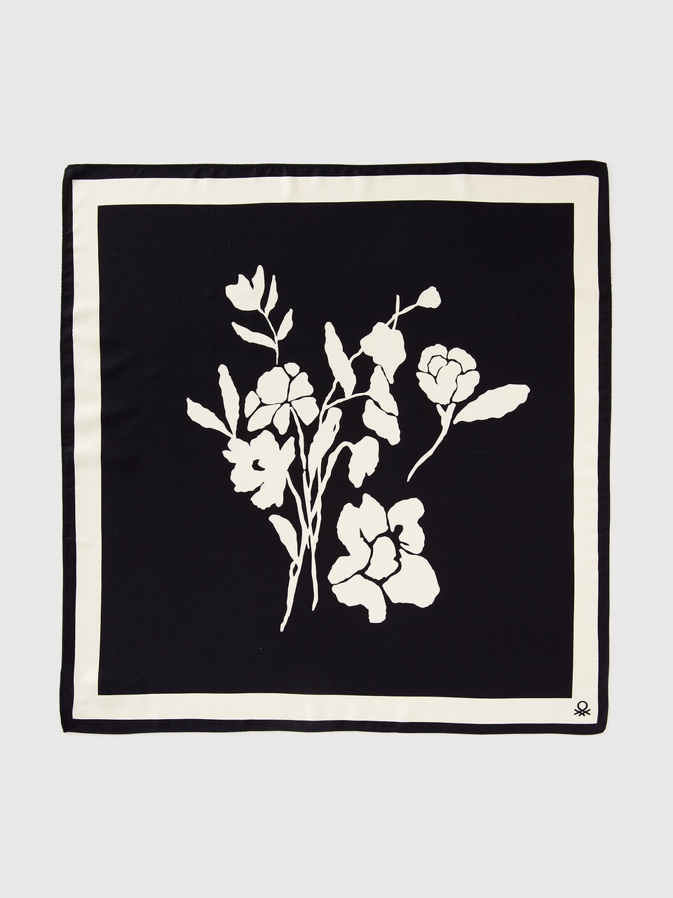 SQUARE SCARF Damen image number null