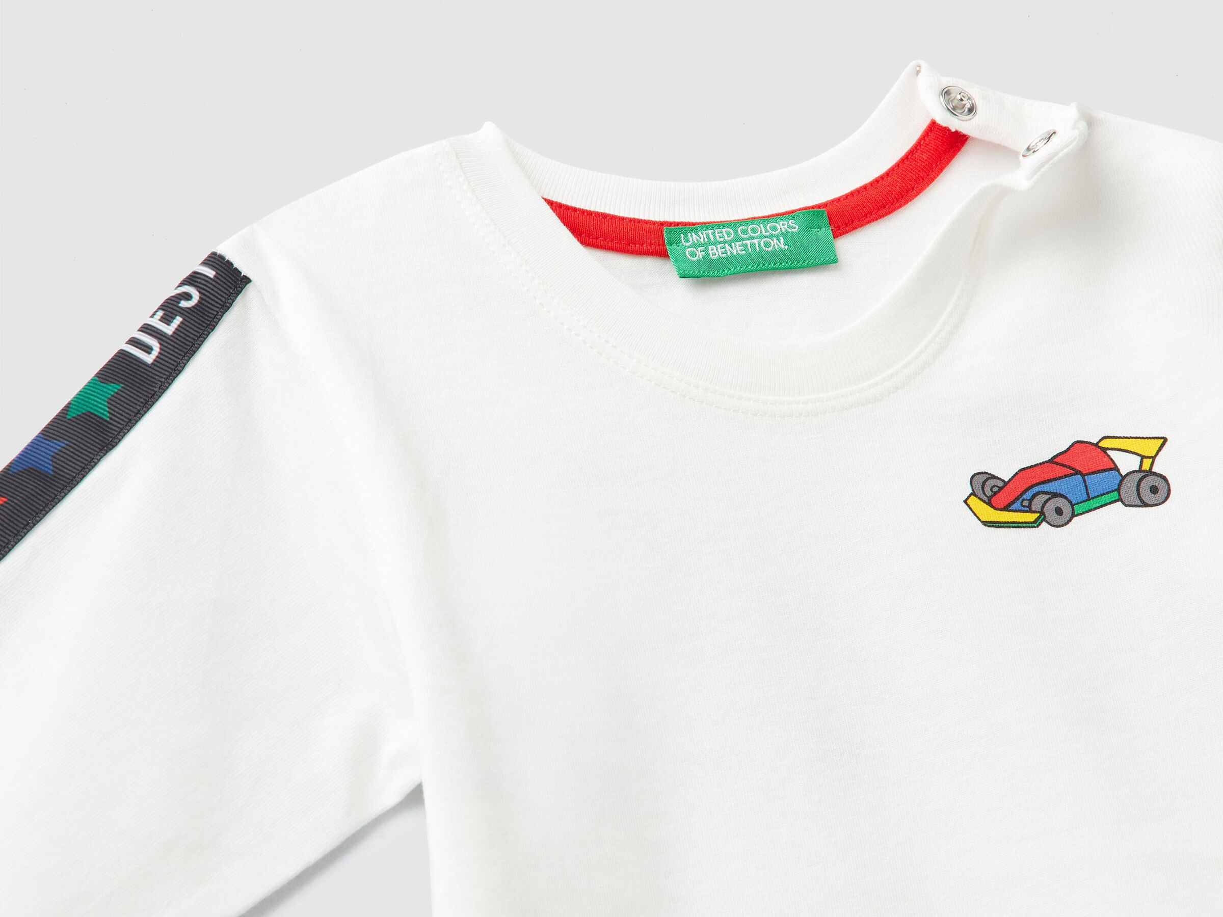 T-Shirt mit aufgedrucktem Slogan image number null