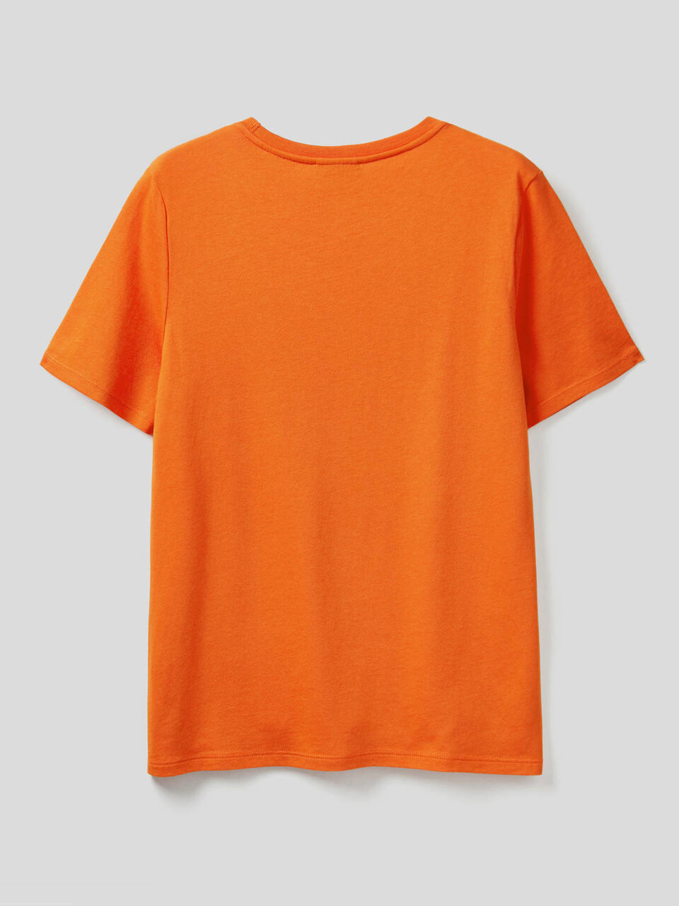 Einfarbiges T-Shirt mit Rundausschnitt image number 2