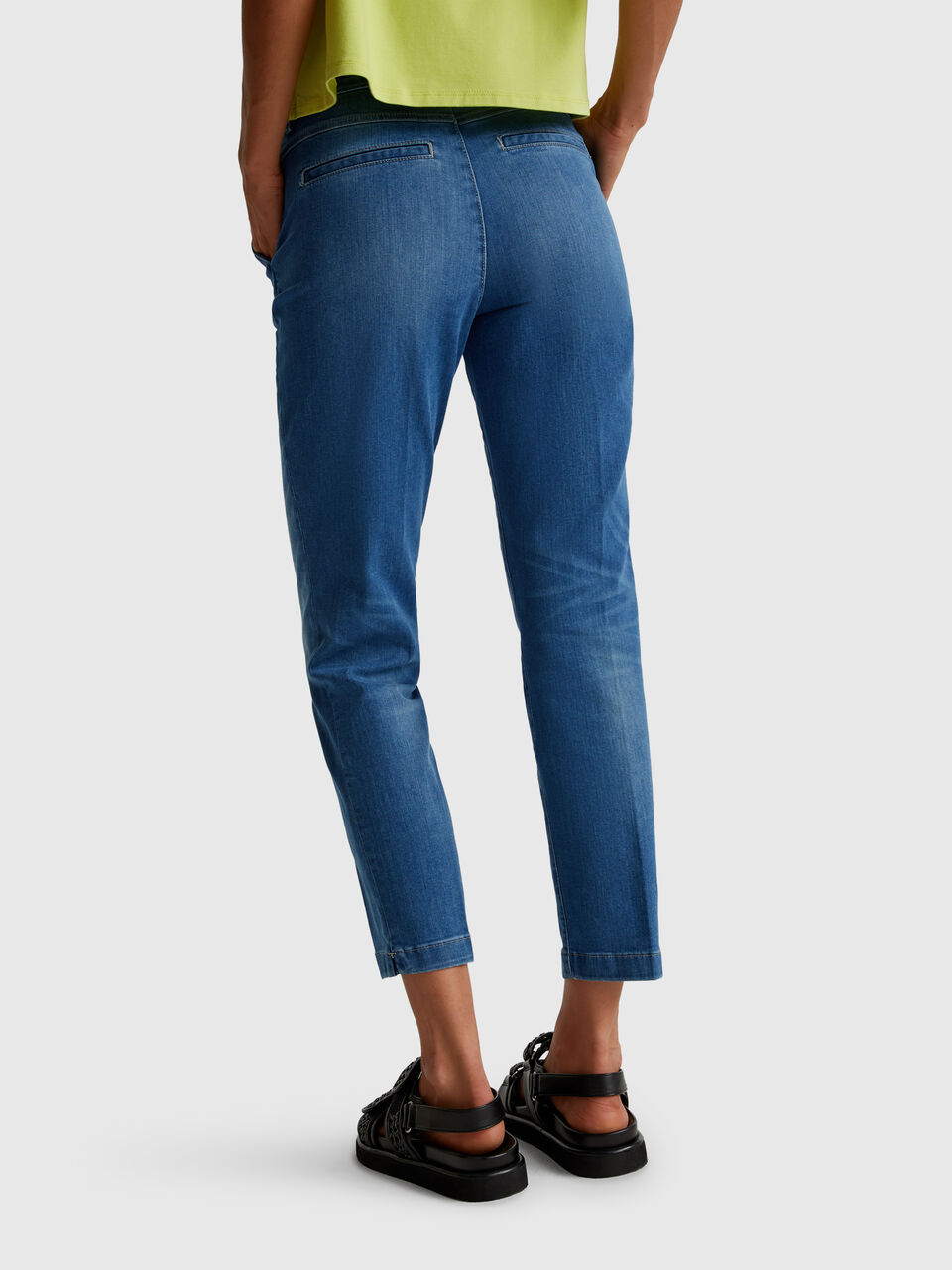 TROUSERS Damen image number null