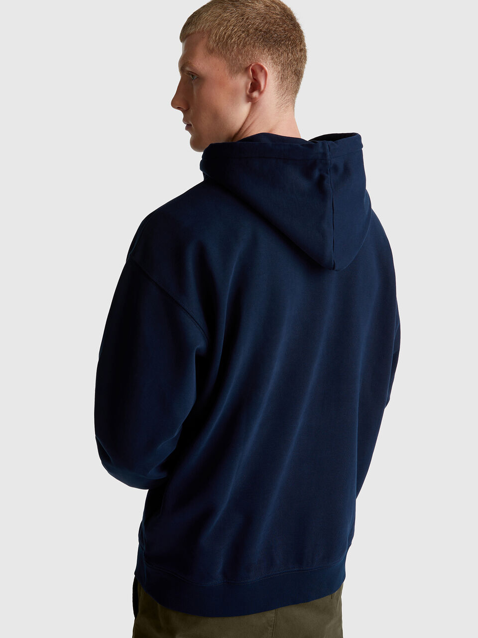 SWEATER W/HOOD Herren image number null