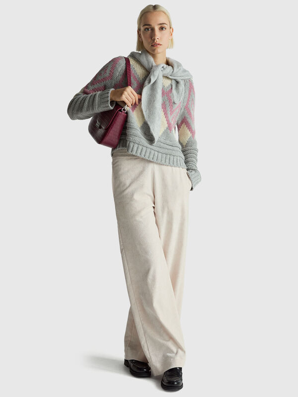 Weite Hose aus glattem Samt Damen