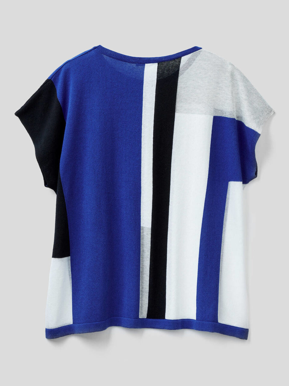 Pullover mit geometrischer Verarbeitung image number 2