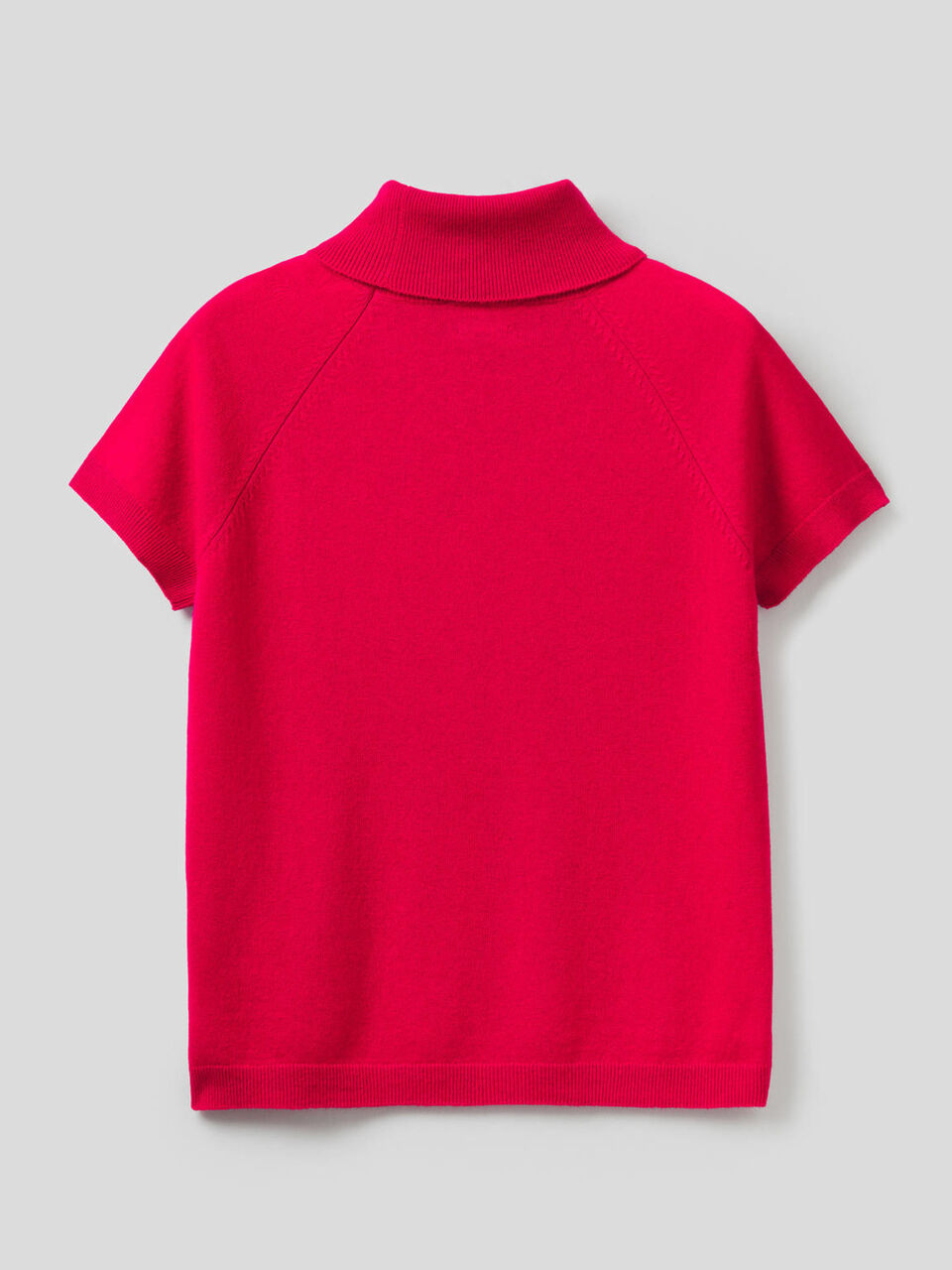 Rollkragenpullover mit kurzen Ärmeln in einer Mischung aus Wolle und Cashmere image number 2