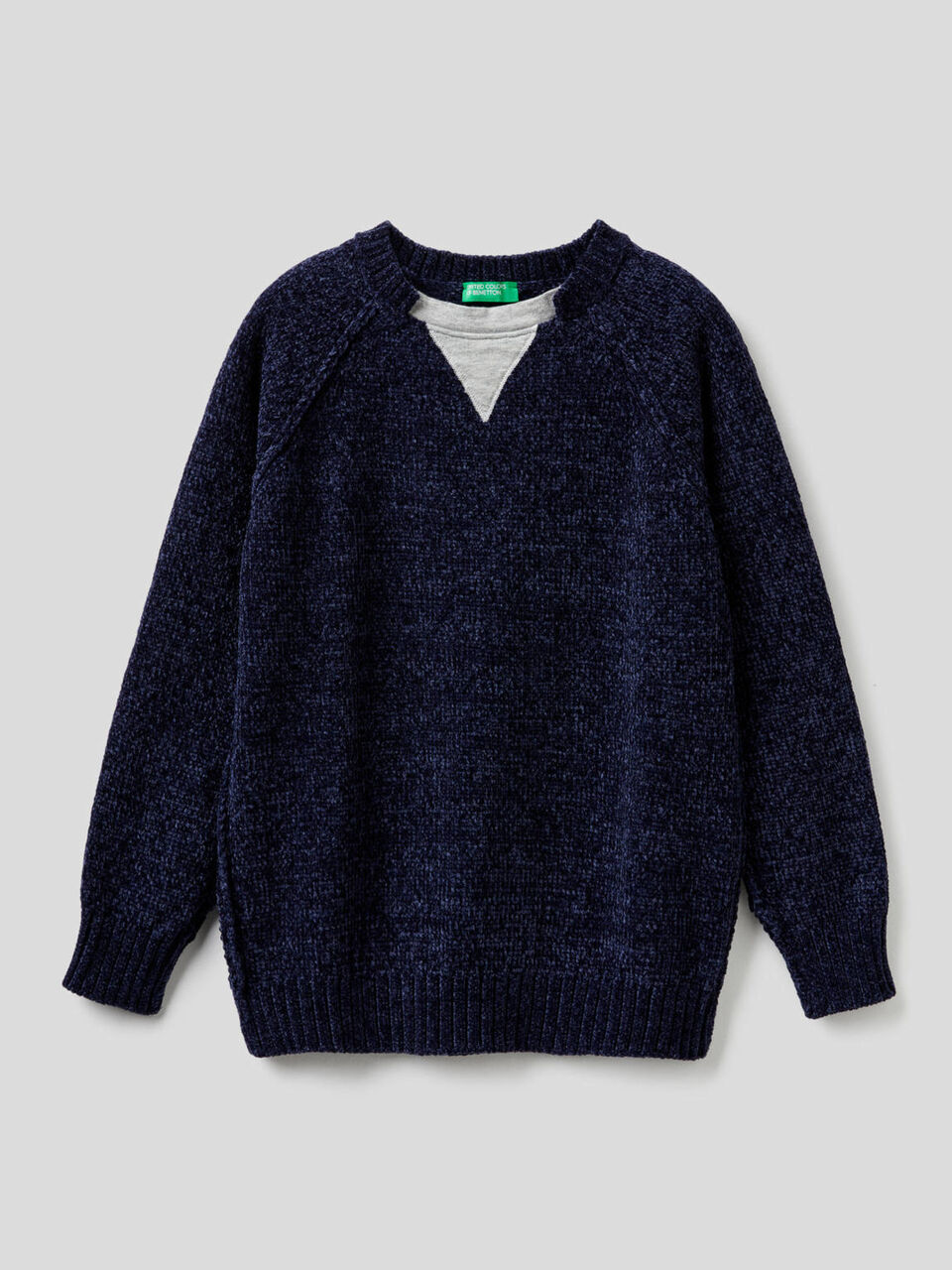 Pullover aus Chenille mit Details in einer Kontrastfarbe image number 1