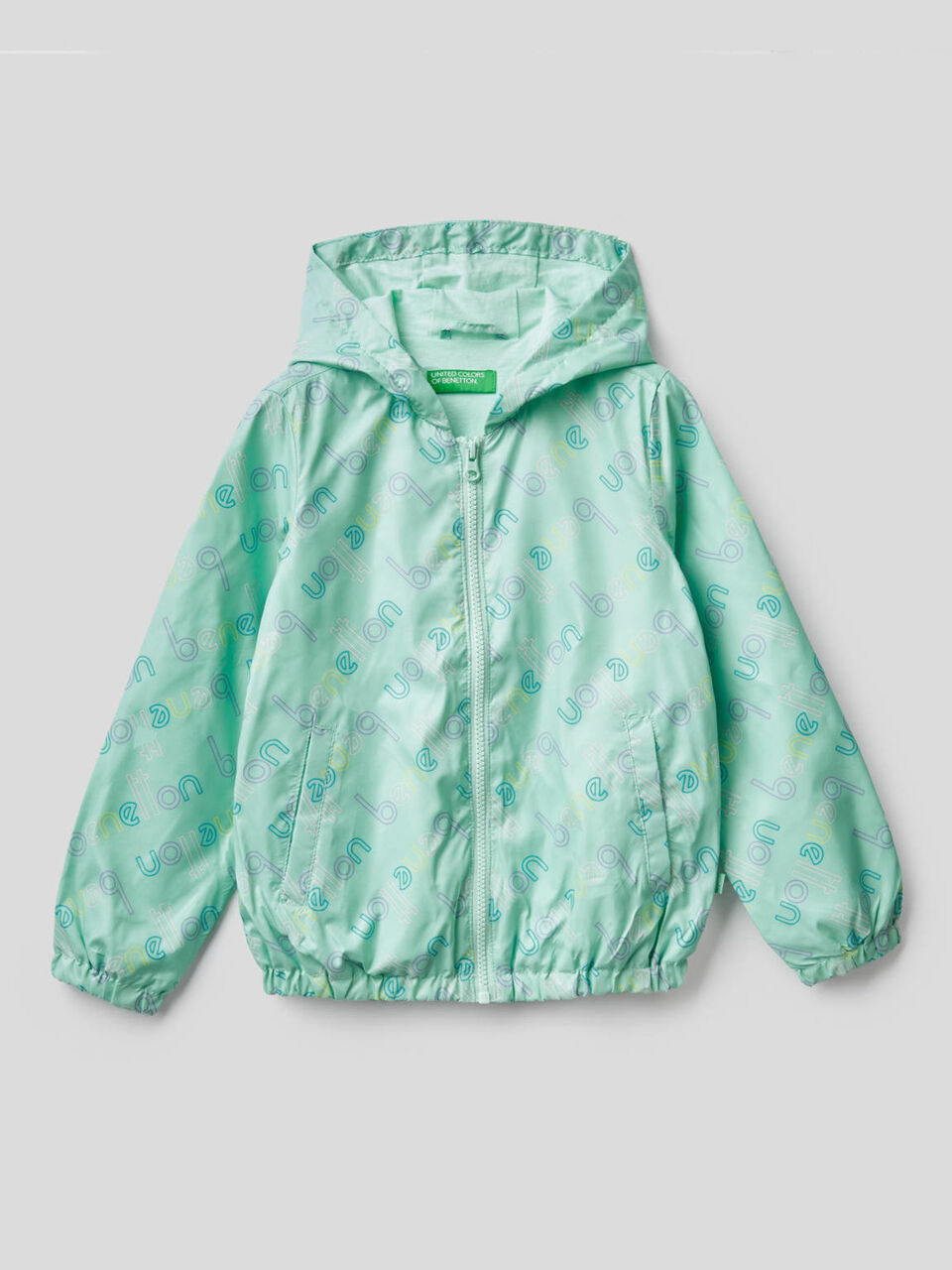 Jacke aus technischem Stoff mit Kapuze image number 1