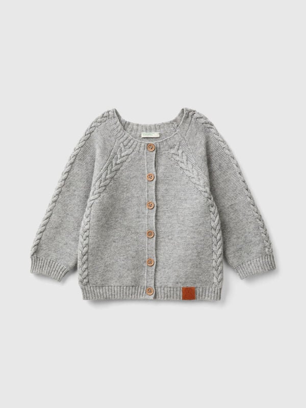 Cardigan mit Zopfmuster aus recycelter Wollmischung Newborn