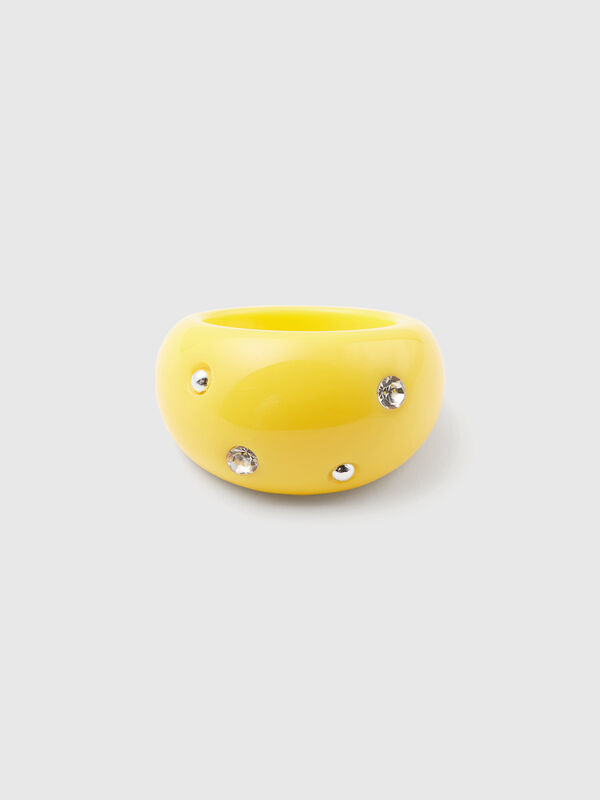 Gelber Ring mit Strasssteinen und Nieten Damen