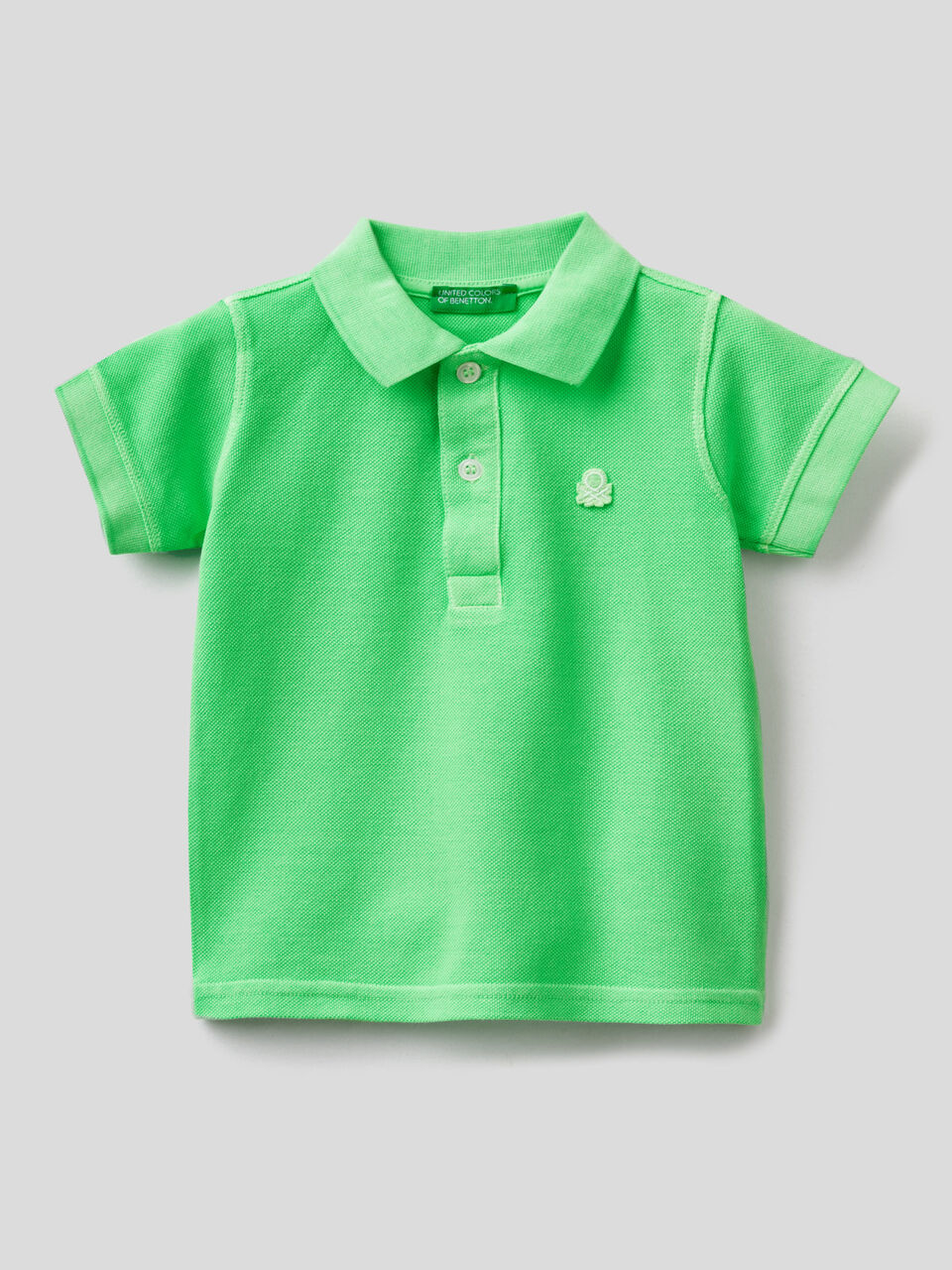 Kurzärmeliges neonfarbenes Poloshirt image number 1