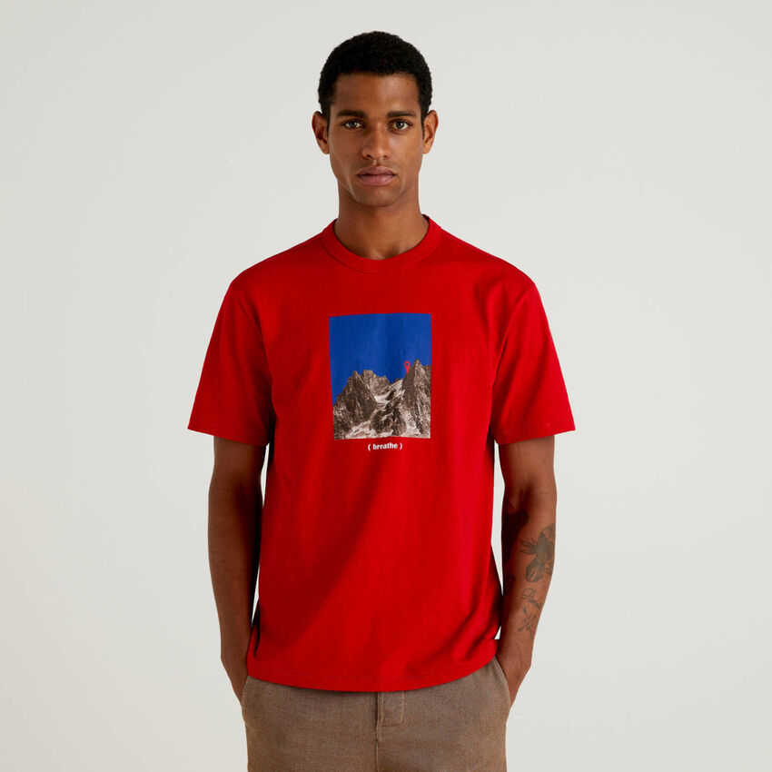 T-Shirt aus 100% Bio-Baumwolle mit Print