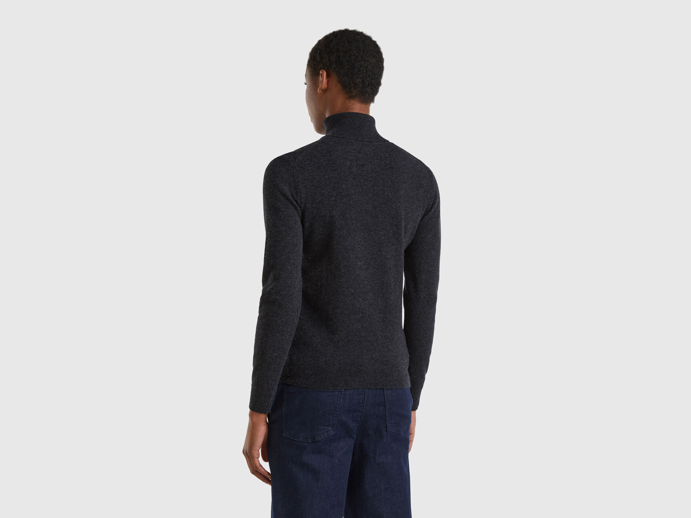 Rollkragenpullover aus reiner Schurwolle image number 2