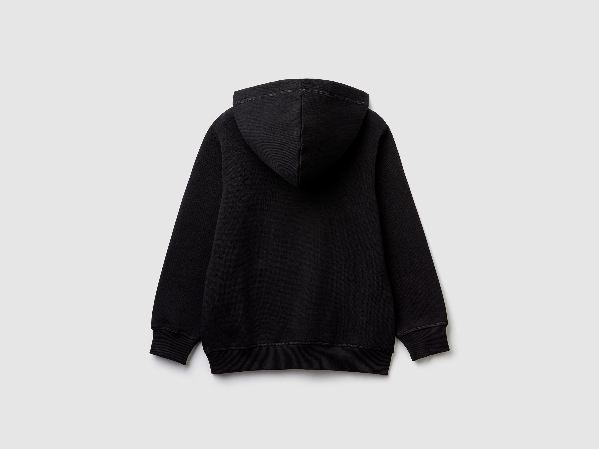 Sweatshirt mit Print und Kängurutasche image number null