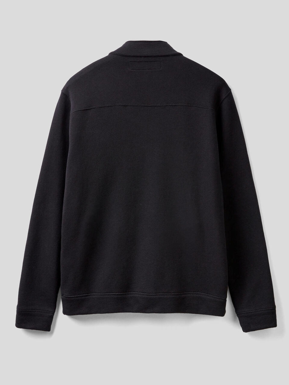 Sweatshirt aus 100% Baumwolle mit Reißverschluss und Taschen image number 2
