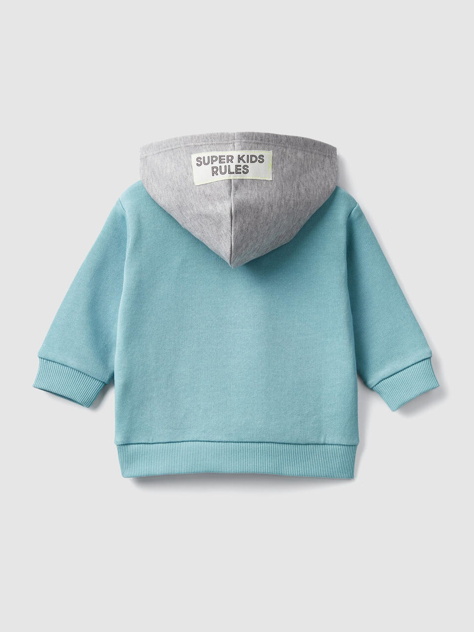 Geschlossenes Sweatshirt mit Kapuze image number 2