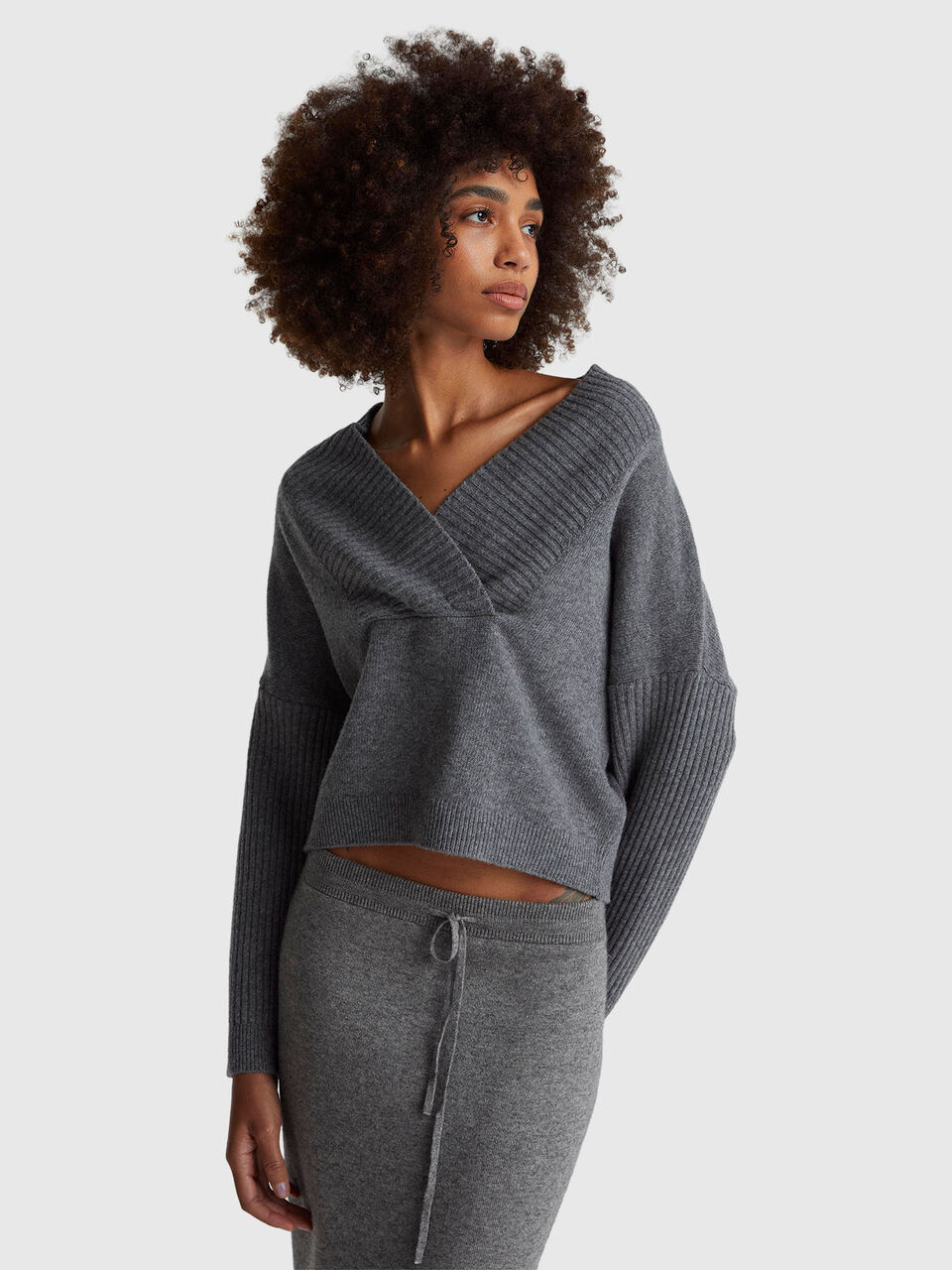 V NECK SWEATER L/S Damen image number null