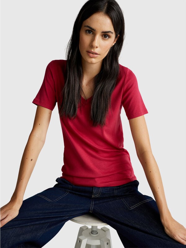 T-Shirt aus reiner Baumwolle mit V-Ausschnitt Damen