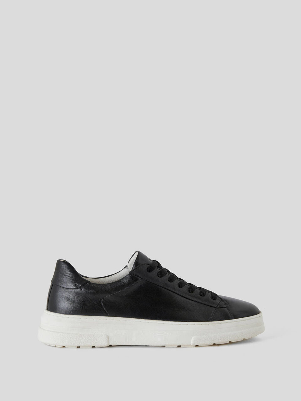 Sneakers aus echtem Leder image number 1