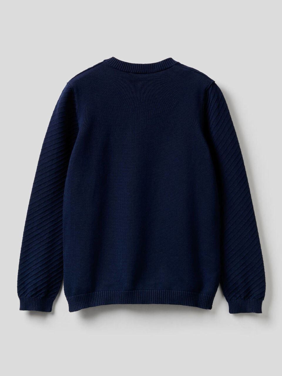 Pullover mit diagonaler Verarbeitung image number 2