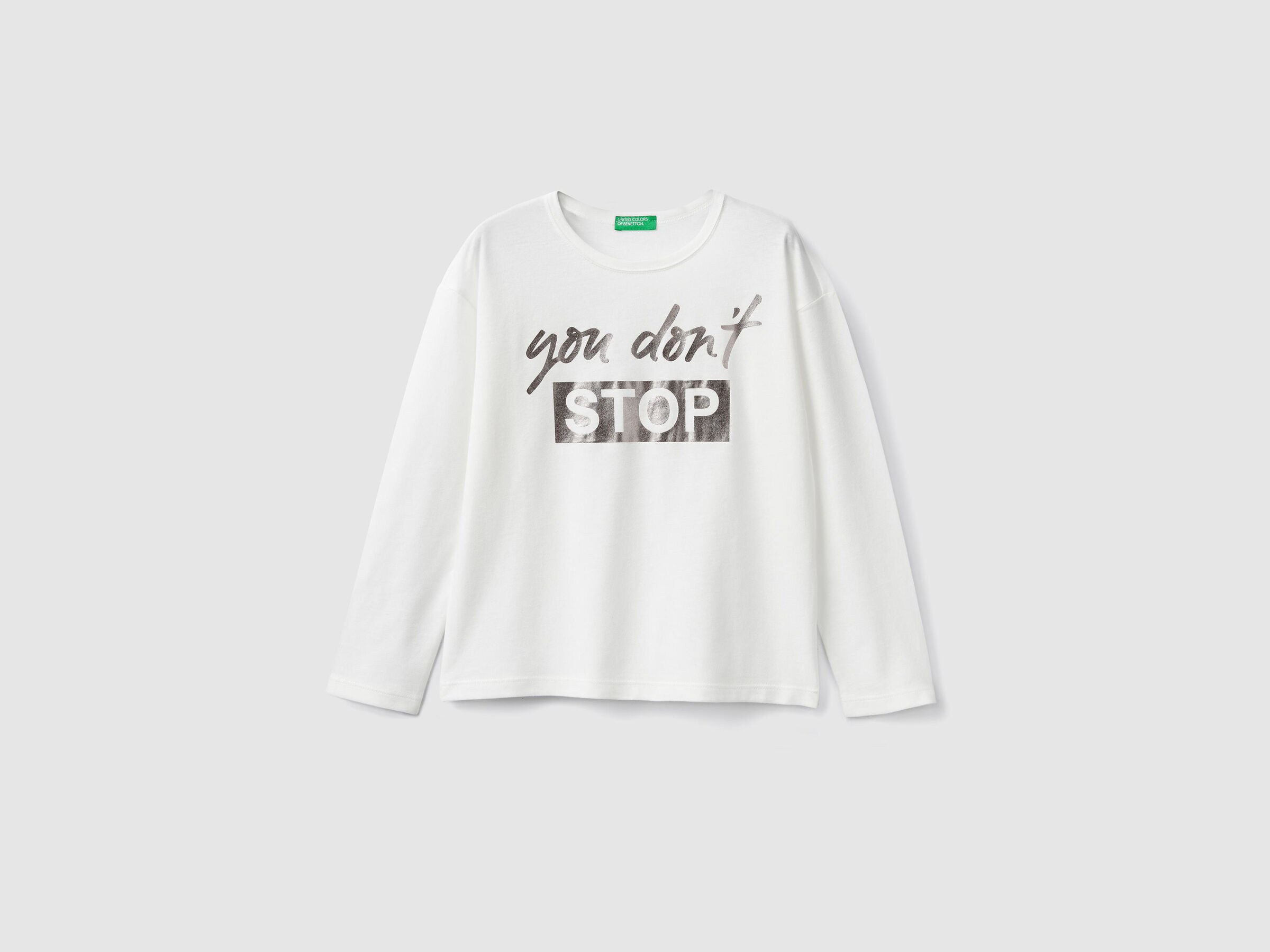 T-Shirt mit laminiertem Slogan image number null